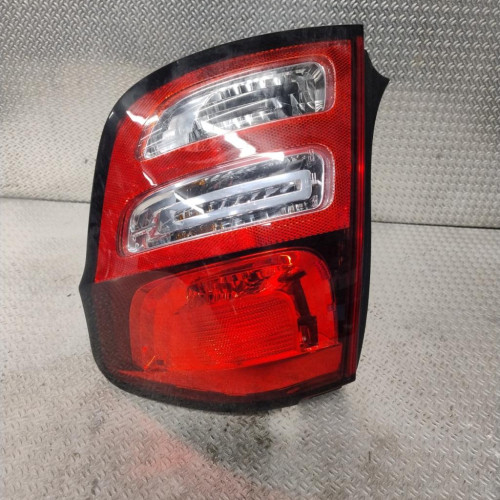 Feu arrière droit Citroën C3 II 1.4 vti 95 (2009)