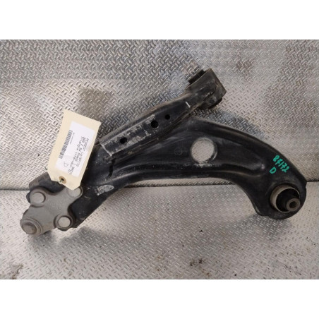Triangle inf avd Peugeot 308 SW II 1.6 bluehdi 100 (2014-2021)
