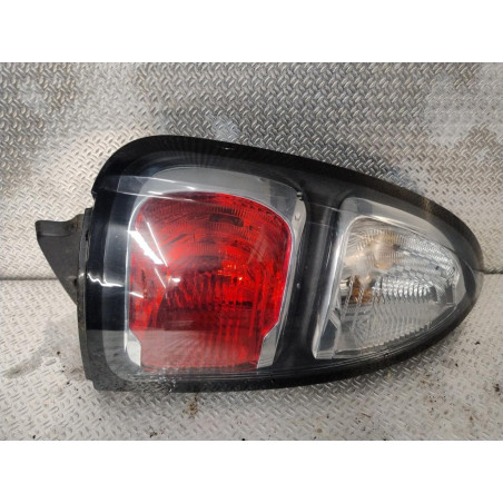Feu arrière gauche Citroën C3 PICASSO 1.4 vti 95 (2009)