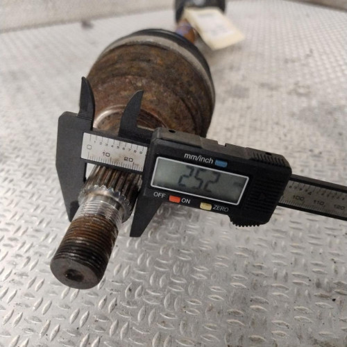Transmission avant gauche Renault MEGANE II Break 1.5 dci (2005-2009)