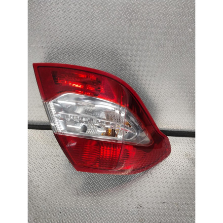 Feu arrière gauche CITROEN C4 2  0