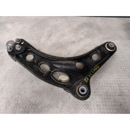 Triangle inf avg RENAULT TRAFIC 3  TRAFIC 3 LONG PHASE 2