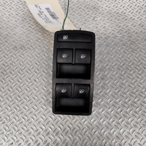 Commande lève-glace porte avant gauche Opel INSIGNIA A Sports Tourer 2.0 cdti (2008-2015)