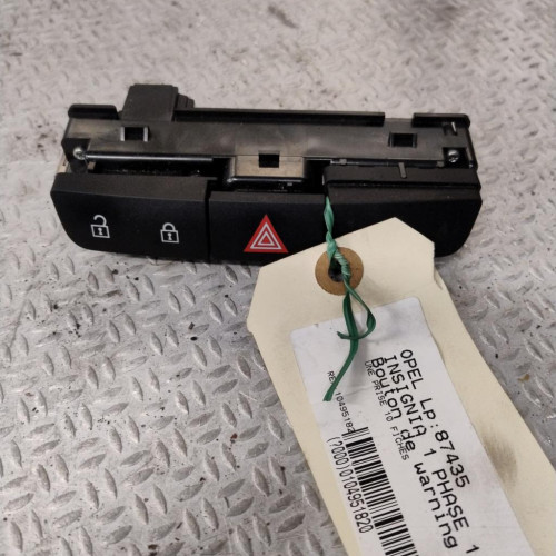 Bouton de warning Opel INSIGNIA A Sports Tourer 2.0 cdti (2008-2015)