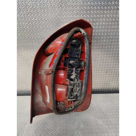 Feu arrière gauche Citroën XSARA PICASSO 1.6 hdi (2004-2011) 5 portes