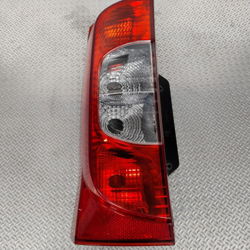 Feu arrière gauche Citroën NEMO Monospace 1.3 hdi 75 (2010)