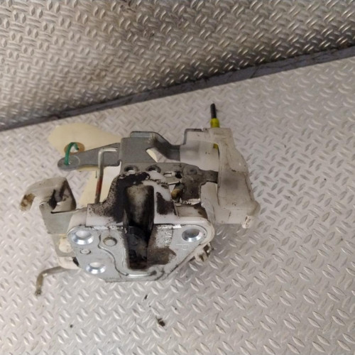 Actionneur serrure porte avd Toyota AYGO 1.0 (2005-2014) 5 portes