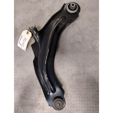 Triangle inf avd Renault CLIO IV 1.2 16v (2012)