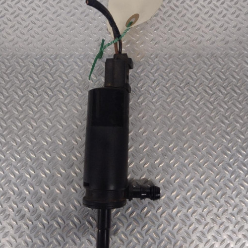 Pompe lave-glace avant Bmw 1 120 d (2004-2011)