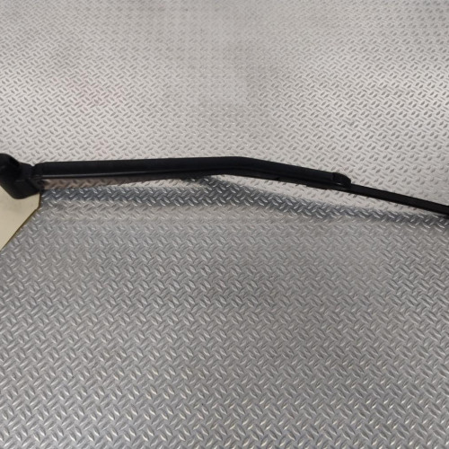 Bras essuie-glace arrière Bmw 1 120 d (2004-2011)