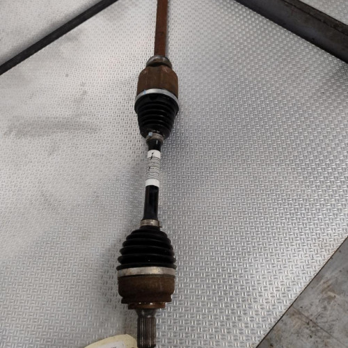 Transmission avant droite Peugeot 5008 II 2.0 bluehdi 180 (2016)