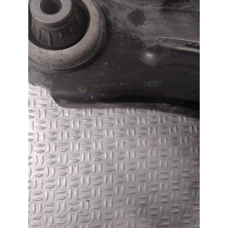 Triangle inf avg Renault CLIO IV 1.5 dci 90 (2012) 5 portes