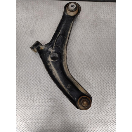 Triangle inf avd Ford FIESTA VI 1.6 tdci (2008-2012)
