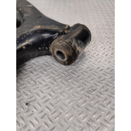 Triangle inf avg Ford FIESTA VI 1.6 tdci (2008-2012)