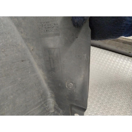 Passage roue avg Bmw 1 120 d (2004-2011)