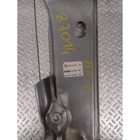 Mecanismemoteur leve-glace porte coulissante d Opel ASTRA K 1.0 turbo (2015)
