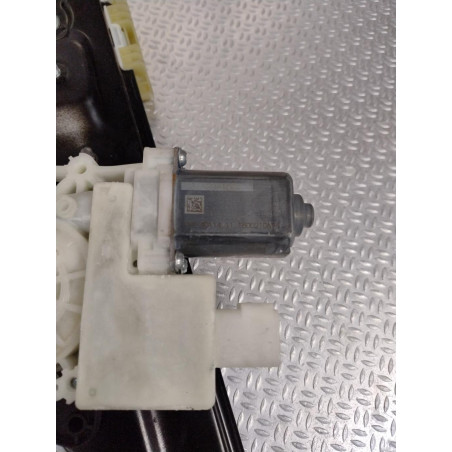 Mecanismemoteur leve-glace avg Opel ASTRA K 1.0 turbo (2015)