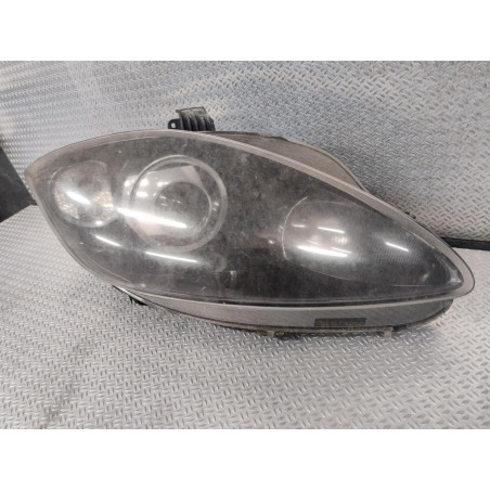 Phare droit Seat LEON 2.0 tdi 16v (2005-2012)