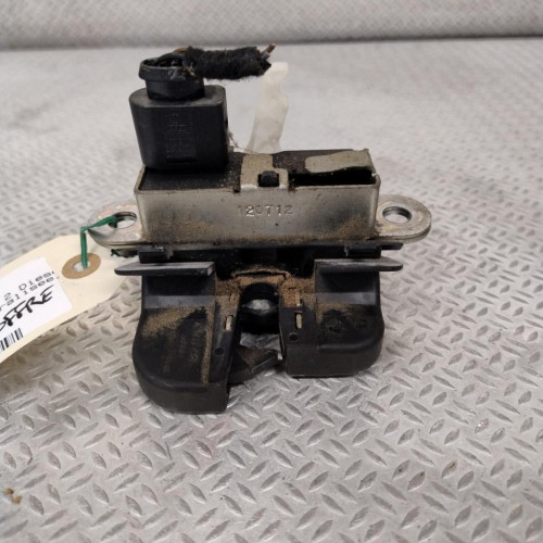 Moteur electrique de hayon-coffre Seat LEON 2.0 tdi 16v (2005-2012)