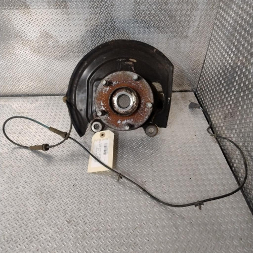 Pivot avg Nissan PULSAR 3-5 portes 1.5 dci (2014)