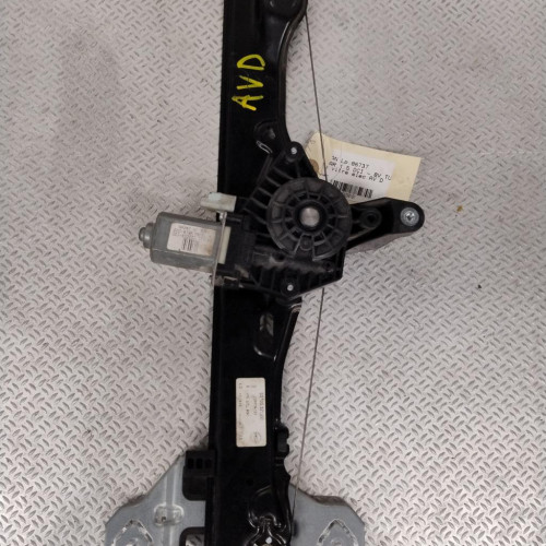 Mecanisme  moteur lève-glace avant droit Nissan PULSAR 3-5 portes 1.5 dci (2014)