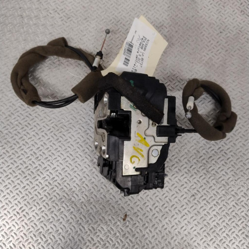 Serrure porte avg Nissan PULSAR 3-5 portes 1.5 dci (2014)