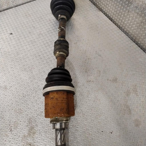 Transmission avant gauche Nissan PULSAR 3-5 portes 1.5 dci (2014)
