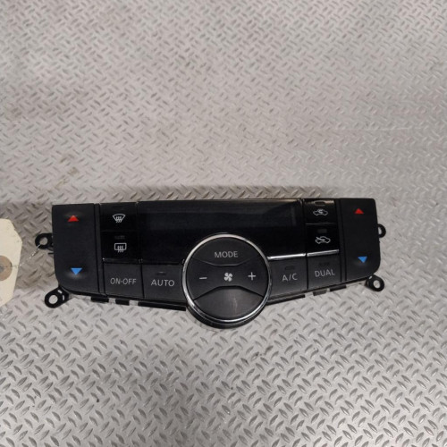 Commande de chauffage Nissan PULSAR 3-5 portes 1.5 dci (2014)