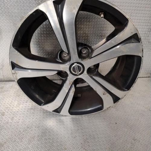 Jante tole 5 Nissan PULSAR 3-5 portes 1.5 dci (2014)