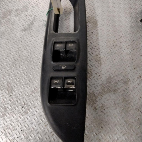 Commande lève-glace porte avant gauche Skoda OCTAVIA II 1.9 tdi (2004-2010)