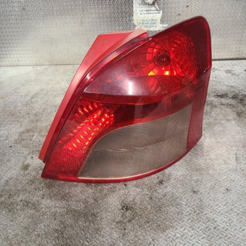 Feu arrière droit Toyota YARIS 1.4 d-4d (2005-2012)