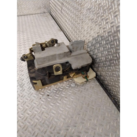 Serrure porte avg Peugeot 206 3-5 portes 2.0 hdi 90 (1999-2009) 5 portes