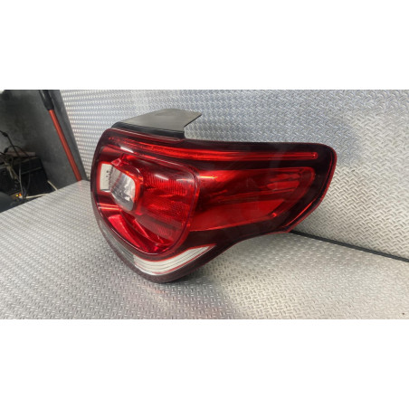 Feu arrière droit Citroën DS3 1.6 hdi 90 (2009-2015) 3 portes