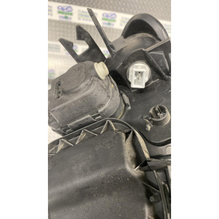 Phare gauche Peugeot 206 3-5 portes 1.4 i (1998-2012) 3 portes