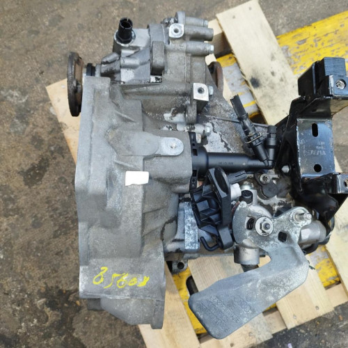 Boîte à vitesse mecanique Vw POLO V 1.2 tdi (2009) 5 portes