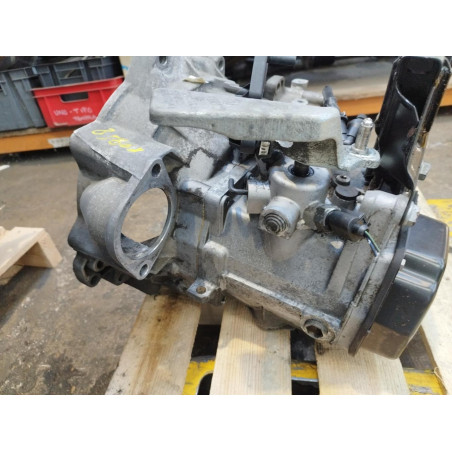 Boîte à vitesse mecanique Vw POLO V 1.2 tdi (2009) 5 portes