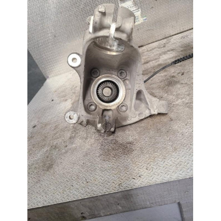 Pivot avd Mini MINI CLUBMAN Cooper d (2014)
