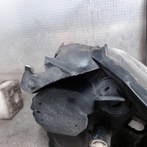 Phare gauche Fiat GRANDE PUNTO 1.3 d multijet (2008)