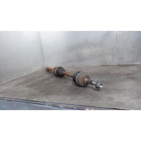 Transmission avant droite Renault TWINGO II 1.5 dci 90 (2010)