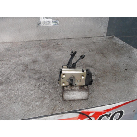 Serrure porte arg Citroën C3 I 1.6 16v hdi (2005)