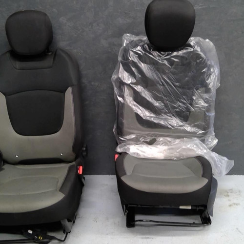 Interieur complet RENAULT CAPTUR 1  0