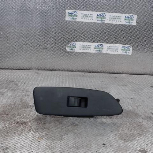Commande lève-glace porte avant droite Toyota AURIS 1.4 d-4d (2007-2012) 3 portes