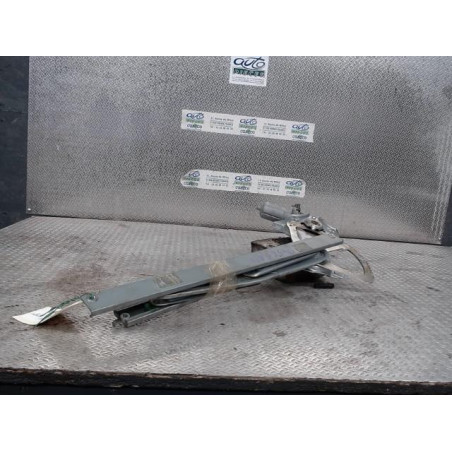 Mecanisme  moteur lève-glace avant droit Toyota AURIS 1.4 d-4d (2007-2012) 3 portes