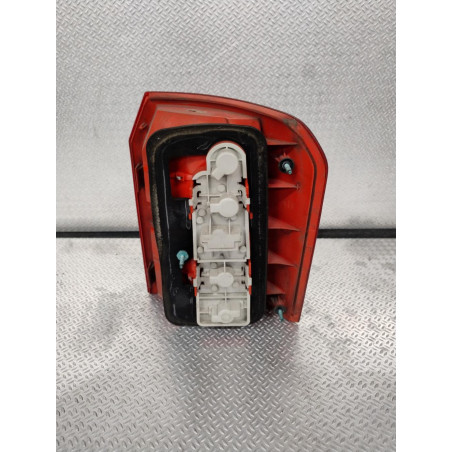 Feu arrière gauche Audi A2 1.4 tdi (2000-2005) 5 portes