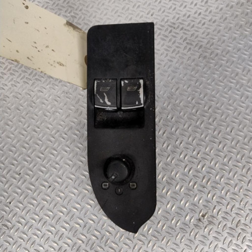 Commande lève-glace porte avant gauche Audi A2 1.4 tdi (2000-2005) 5 portes