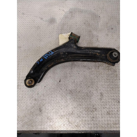 Triangle inf avg Renault CLIO III 1.5 dci (2005-2012) 5 portes