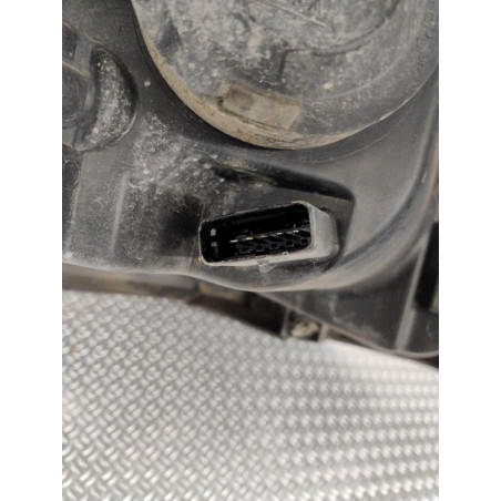 Phare gauche Renault CLIO III 1.2 16v (2007-2014)