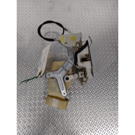 Serrure porte avd Toyota YARIS 1.3 (1999-2005)