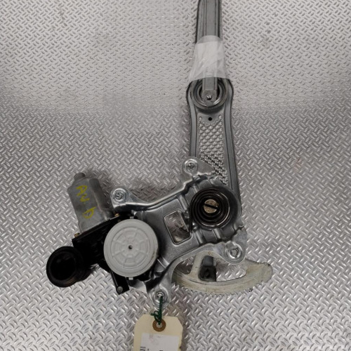 Mecanisme  moteur lève-glace avant droit Toyota YARIS 1.3 (1999-2005)