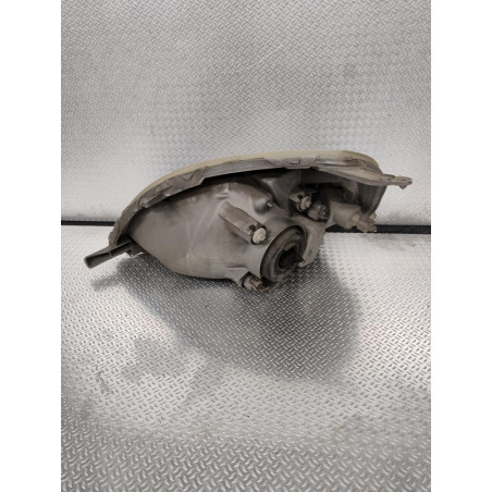 Phare droit Toyota YARIS 1.3 (1999-2005)